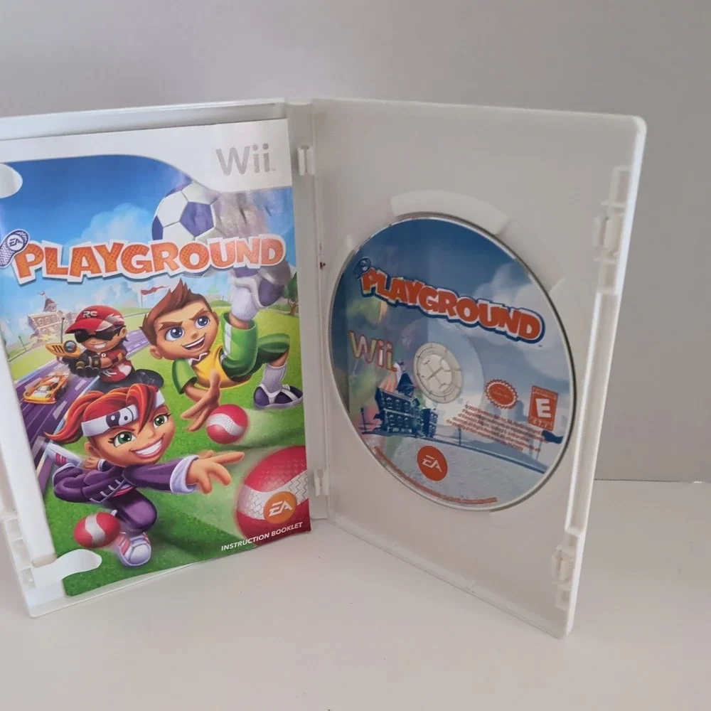 EA Playground Nintendo Wii Game Complete CIB Dodgeball Wall Ball 014633157321